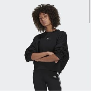 Adidas essential fleece sweater